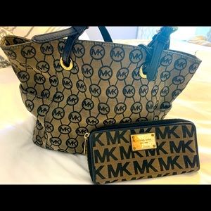 Michael kors bag and wallet